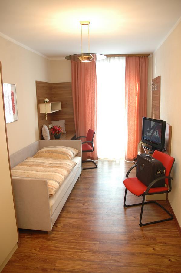 Hotel Garni Daniela Urich Schwanenstadt Eksteriør billede
