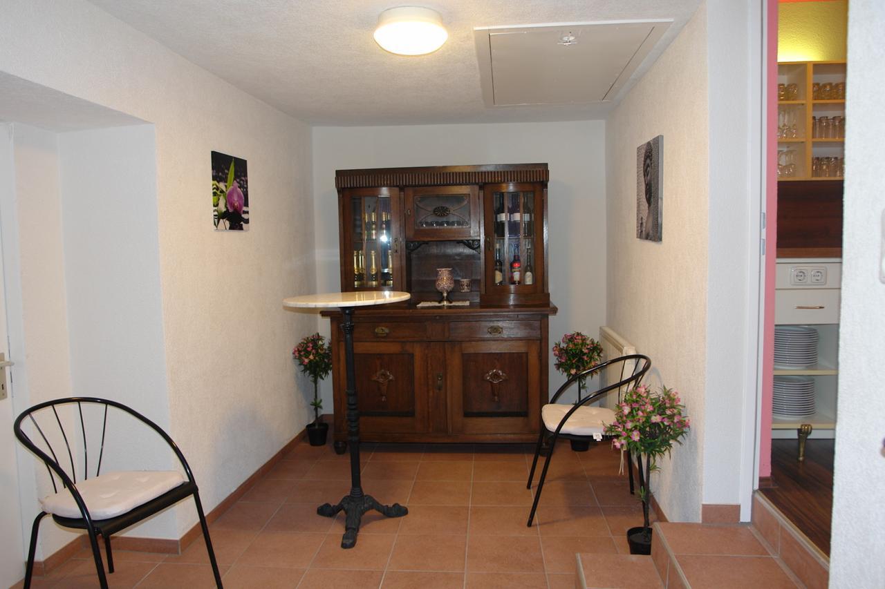 Hotel Garni Daniela Urich Schwanenstadt Eksteriør billede