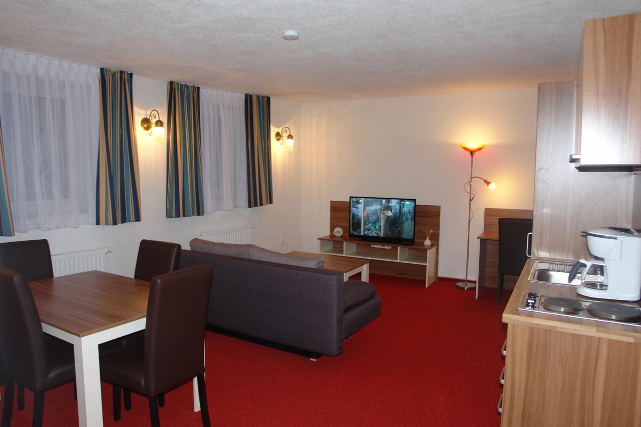 Hotel Garni Daniela Urich Schwanenstadt Eksteriør billede