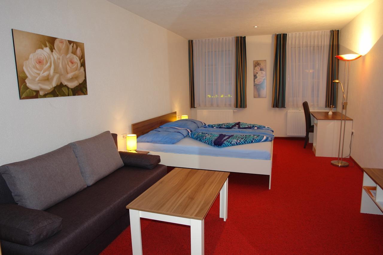 Hotel Garni Daniela Urich Schwanenstadt Eksteriør billede