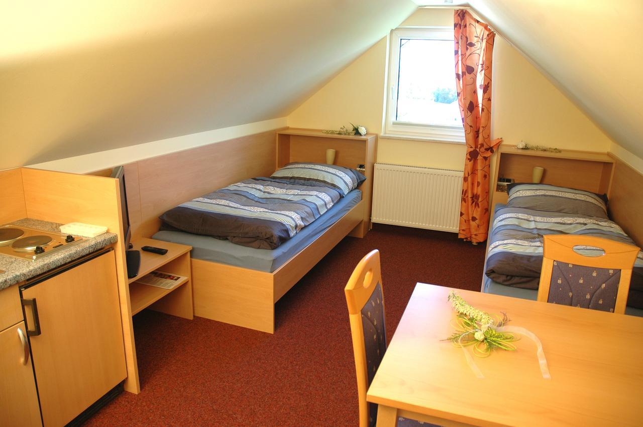 Hotel Garni Daniela Urich Schwanenstadt Eksteriør billede